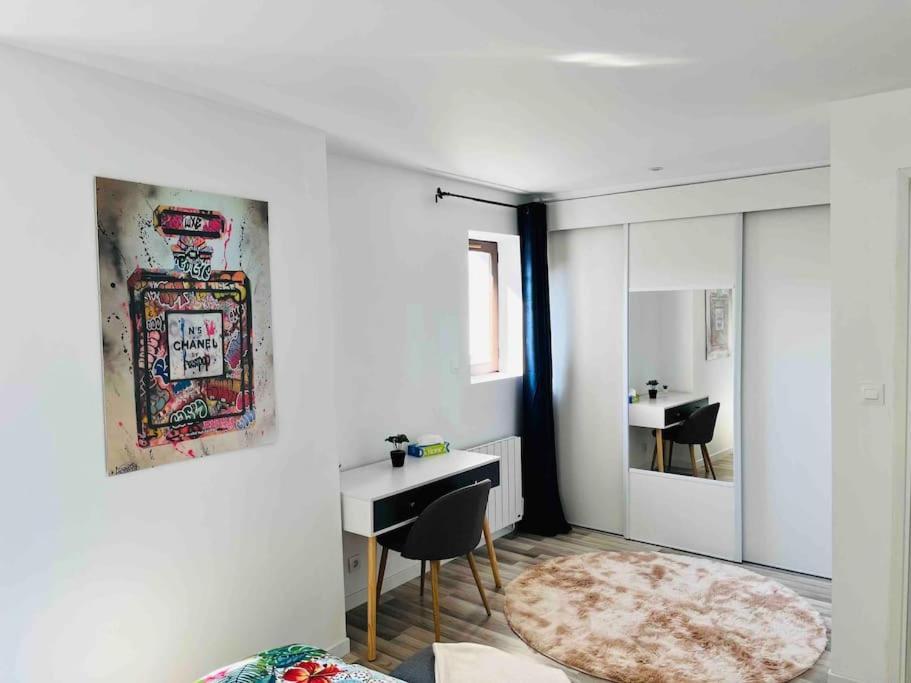 La Perle Apartment Монтаржи Екстериор снимка