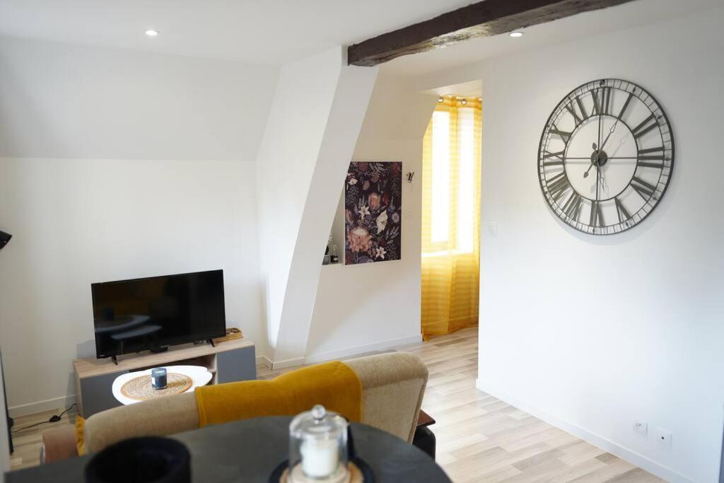 La Perle Apartment Монтаржи Екстериор снимка