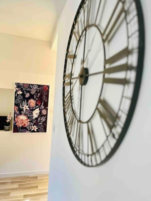 La Perle Apartment Монтаржи Екстериор снимка