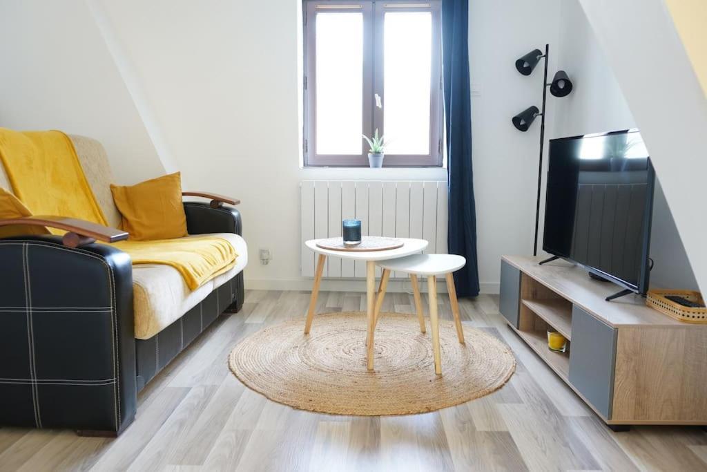 La Perle Apartment Монтаржи Екстериор снимка